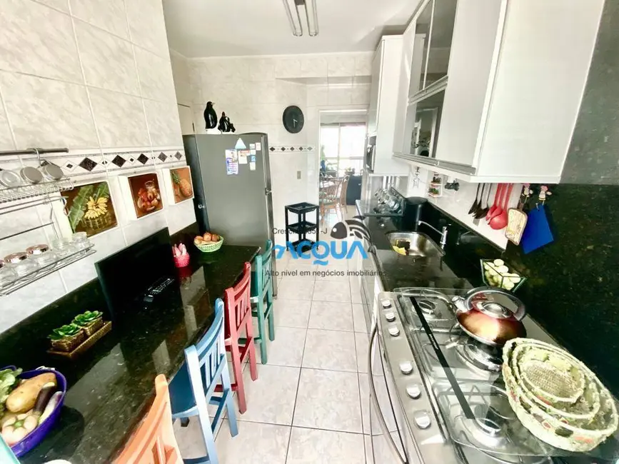 Cobertura com 3 quartos à venda, 220m2 em Jardim Las Palmas, Guaruja - SP - imagem 8 Foto 8 de Cobertura com 3 quartos à venda, 220m2 em Jardim Las Palmas, Guaruja - SP