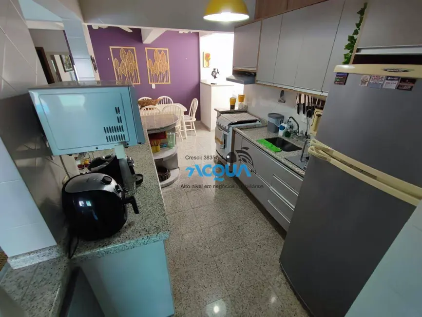 Cobertura com 4 quartos à venda, 224m2 em Loteamento João Batista Julião, Guaruja - SP - imagem 3 Foto 3 de Cobertura com 4 quartos à venda, 224m2 em Loteamento João Batista Julião, Guaruja - SP