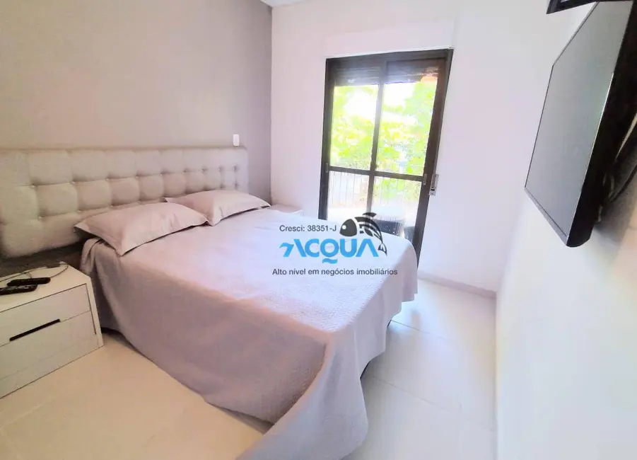 Foto 5 de Apartamento com 3 quartos à venda, 85m2 em Guaruja - SP