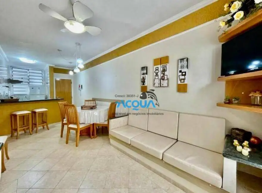 Foto 2 de Apartamento com 2 quartos à venda, 70m2 em Guaruja - SP