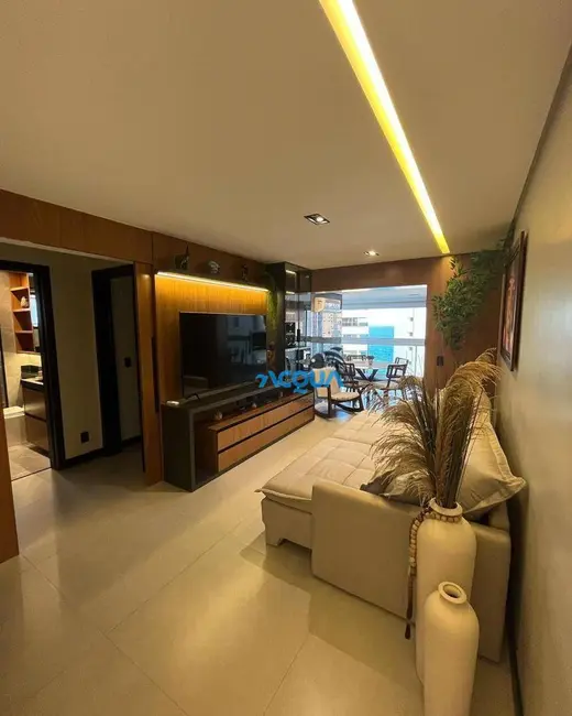 Foto 1 de Apartamento com 2 quartos à venda, 90m2 em Jardim Astúrias, Guaruja - SP