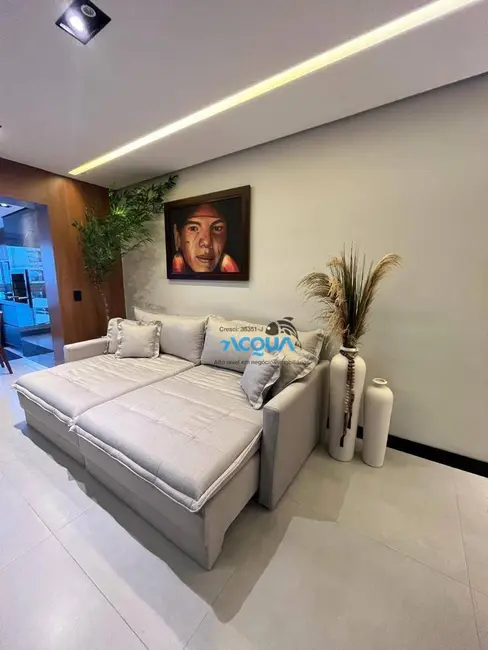 Foto 2 de Apartamento com 2 quartos à venda, 90m2 em Jardim Astúrias, Guaruja - SP
