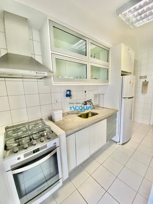 Foto 6 de Apartamento com 3 quartos à venda, 120m2 em Vila Alzira, Guaruja - SP