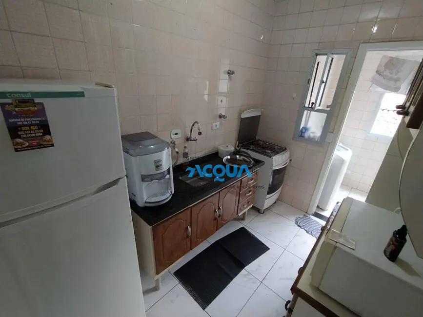 Apartamento com 3 quartos à venda, 80m2 em Jardim Três Marias, Guaruja - SP - imagem 3 Foto 3 de Apartamento com 3 quartos à venda, 80m2 em Jardim Três Marias, Guaruja - SP