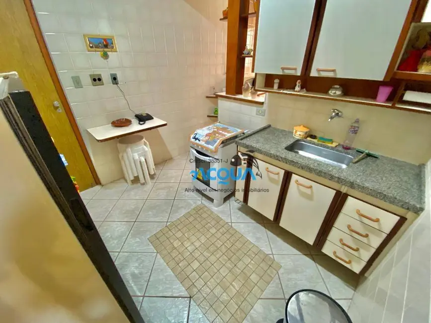 Foto 4 de Apartamento com 3 quartos à venda, 98m2 em Enseada, Guaruja - SP