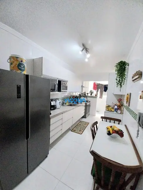 Foto 4 de Apartamento com 2 quartos à venda, 80m2 em Jardim Las Palmas, Guaruja - SP