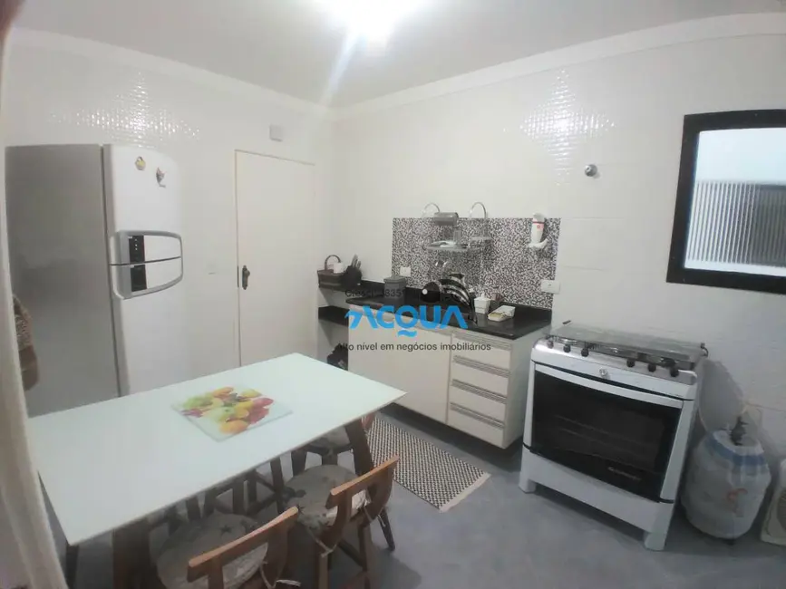 Foto 4 de Apartamento com 2 quartos à venda, 80m2 em Jardim Las Palmas, Guaruja - SP