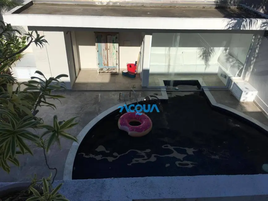Casa de Condomínio com 5 quartos à venda, 518m2 em Jardim Acapulco, Guaruja - SP - imagem 6 Foto 6 de Casa de Condomínio com 5 quartos à venda, 518m2 em Jardim Acapulco, Guaruja - SP