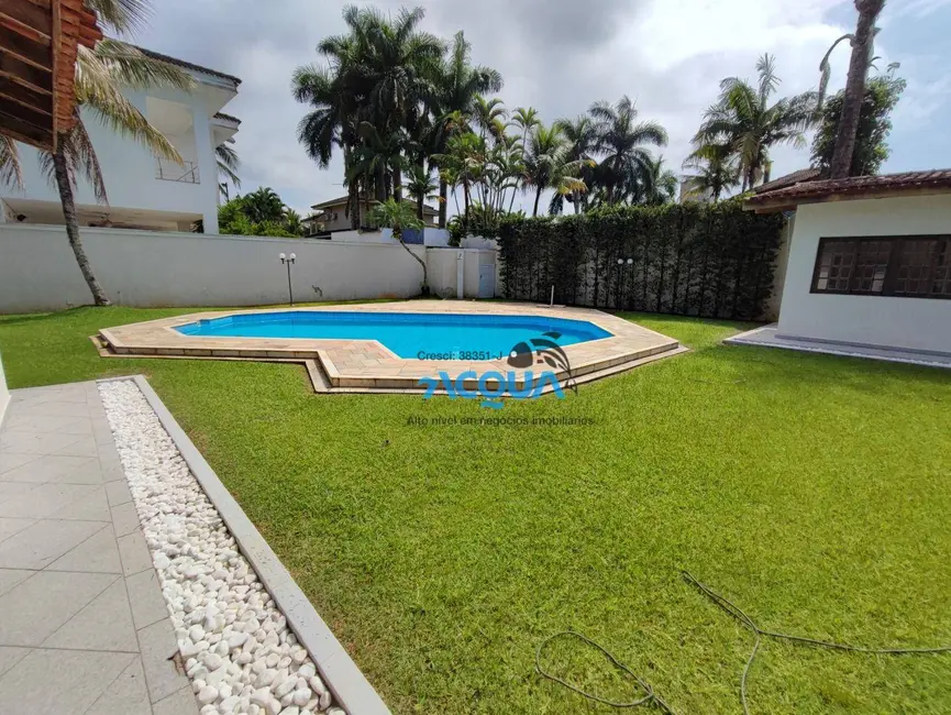 Casa de Condomínio com 4 quartos à venda, 1050m2 em Jardim Acapulco, Guaruja - SP - imagem 6 Foto 6 de Casa de Condomínio com 4 quartos à venda, 1050m2 em Jardim Acapulco, Guaruja - SP