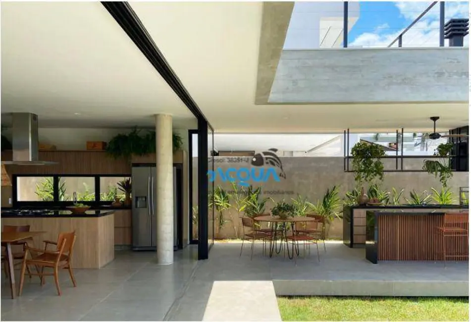 Sobrado com 5 quartos à venda, 525m2 em Jardim Acapulco, Guaruja - SP - imagem 7 Foto 7 de Sobrado com 5 quartos à venda, 525m2 em Jardim Acapulco, Guaruja - SP