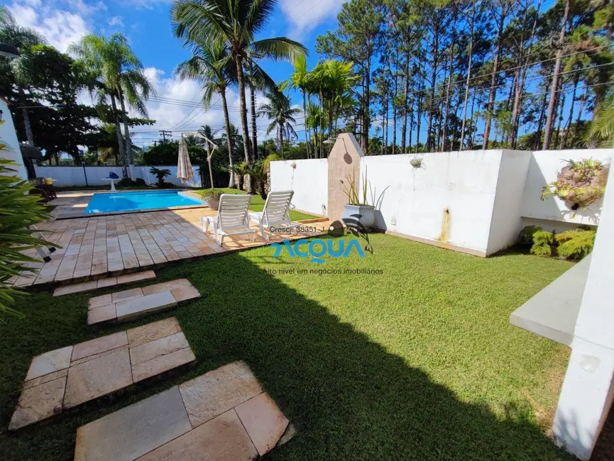 Casa de Condomínio com 5 quartos à venda, 1000m2 em Jardim Acapulco, Guaruja - SP - imagem 4 Foto 4 de Casa de Condomínio com 5 quartos à venda, 1000m2 em Jardim Acapulco, Guaruja - SP