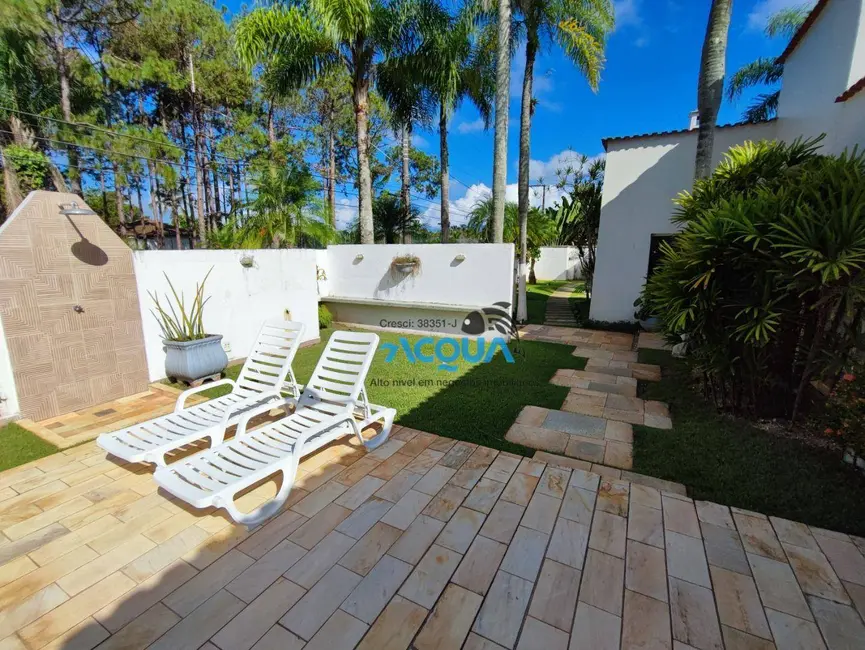 Casa de Condomínio com 5 quartos à venda, 1000m2 em Jardim Acapulco, Guaruja - SP - imagem 5 Foto 5 de Casa de Condomínio com 5 quartos à venda, 1000m2 em Jardim Acapulco, Guaruja - SP