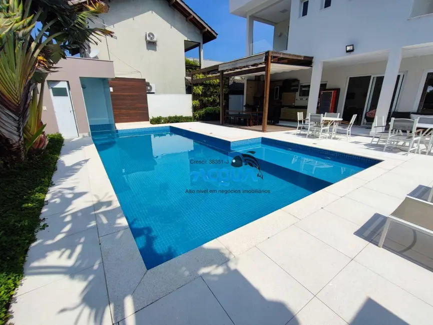 Foto 3 de Casa de Condomínio com 4 quartos à venda, 550m2 em Jardim Acapulco, Guaruja - SP