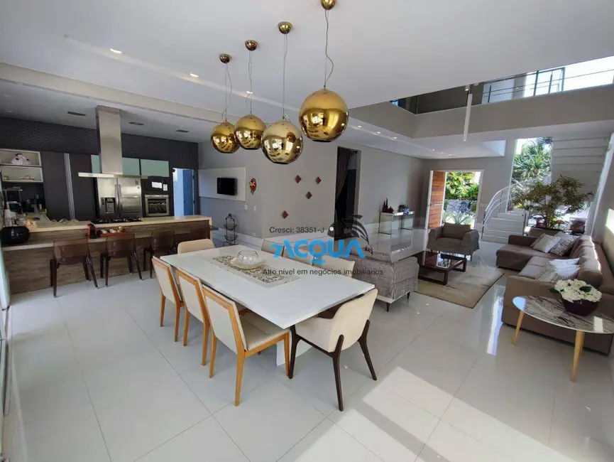 Foto 8 de Casa de Condomínio com 4 quartos à venda, 550m2 em Jardim Acapulco, Guaruja - SP