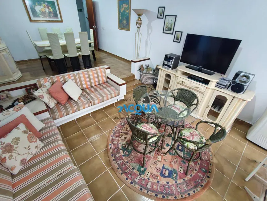 Apartamento com 3 quartos à venda, 120m2 em Guaruja - SP - imagem 3 Foto 3 de Apartamento com 3 quartos à venda, 120m2 em Guaruja - SP