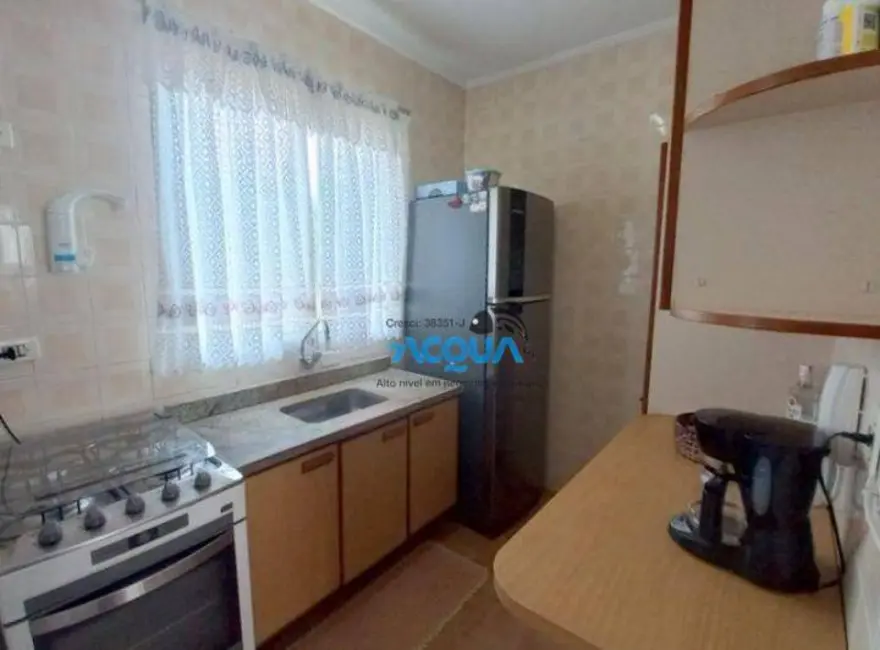 Foto 4 de Apartamento com 2 quartos à venda, 70m2 em Jardim Las Palmas, Guaruja - SP