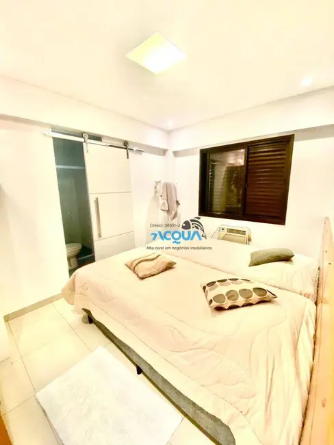 Foto 6 de Apartamento com 4 quartos à venda, 120m2 em Vila Luis Antônio, Guaruja - SP