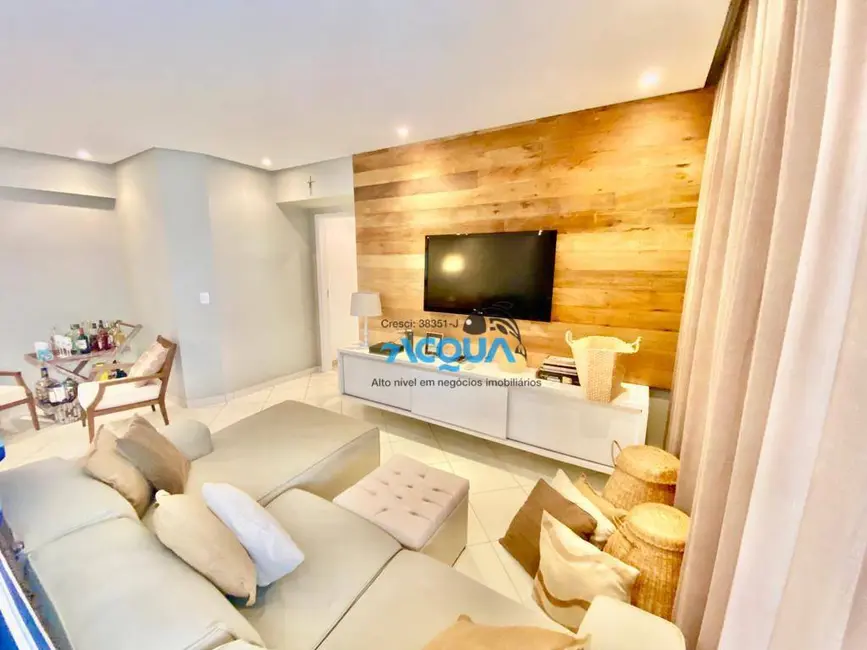 Foto 3 de Apartamento com 4 quartos à venda, 120m2 em Vila Luis Antônio, Guaruja - SP