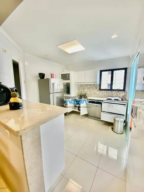 Foto 5 de Apartamento com 4 quartos à venda, 120m2 em Vila Luis Antônio, Guaruja - SP