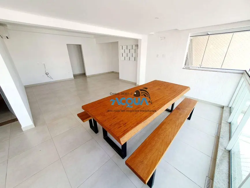 Foto 3 de Apartamento com 3 quartos à venda, 130m2 em Guaruja - SP