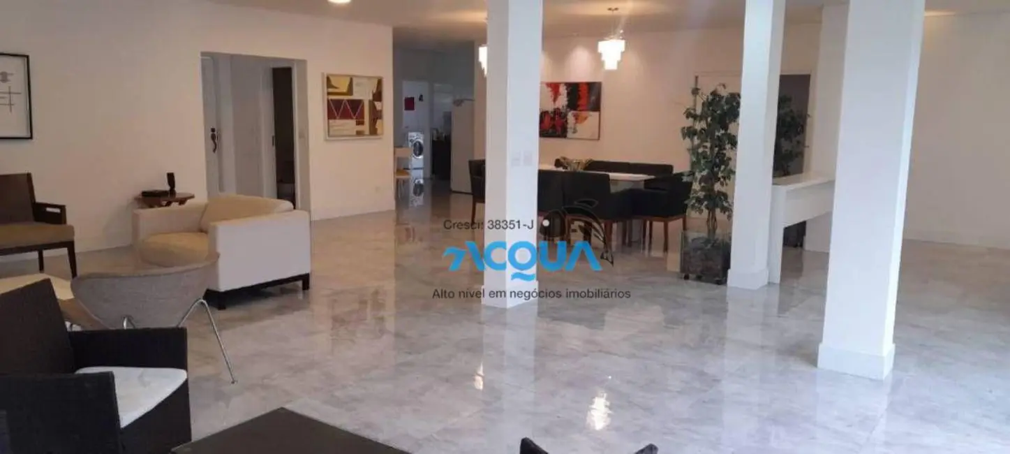 Casa de Condomínio com 7 quartos à venda e para alugar, 2000m2 em Acapulco, Guaruja - SP - imagem 5 Foto 5 de Casa de Condomínio com 7 quartos à venda e para alugar, 2000m2 em Acapulco, Guaruja - SP