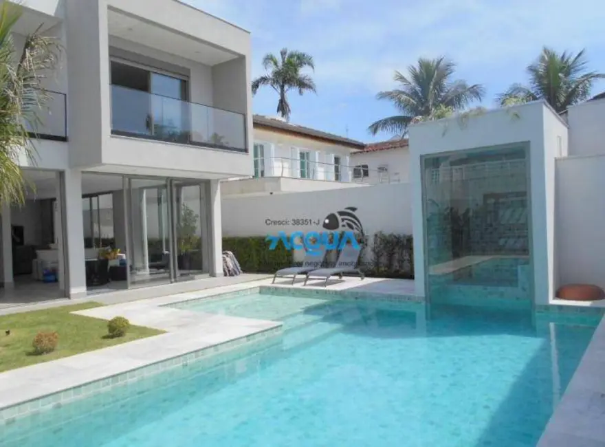 Casa de Condomínio com 5 quartos à venda, 525m2 em Acapulco, Guaruja - SP - imagem 4 Foto 4 de Casa de Condomínio com 5 quartos à venda, 525m2 em Acapulco, Guaruja - SP