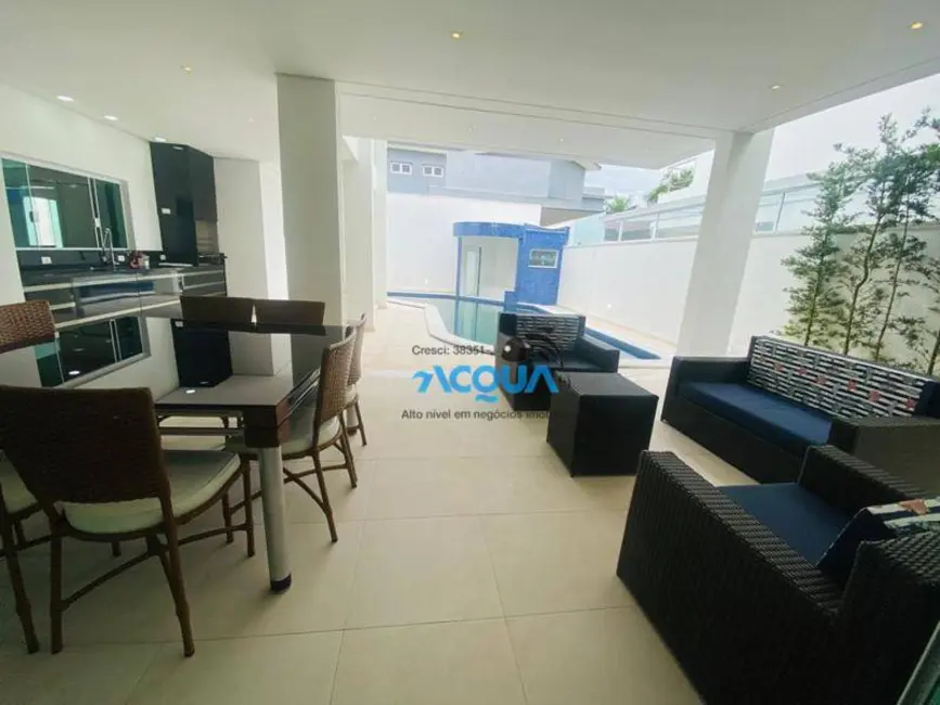 Casa de Condomínio com 7 quartos à venda, 500m2 em Acapulco, Guaruja - SP - imagem 9 Foto 9 de Casa de Condomínio com 7 quartos à venda, 500m2 em Acapulco, Guaruja - SP