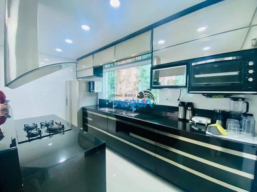 Casa de Condomínio com 7 quartos à venda, 500m2 em Acapulco, Guaruja - SP - imagem 6 Foto 6 de Casa de Condomínio com 7 quartos à venda, 500m2 em Acapulco, Guaruja - SP