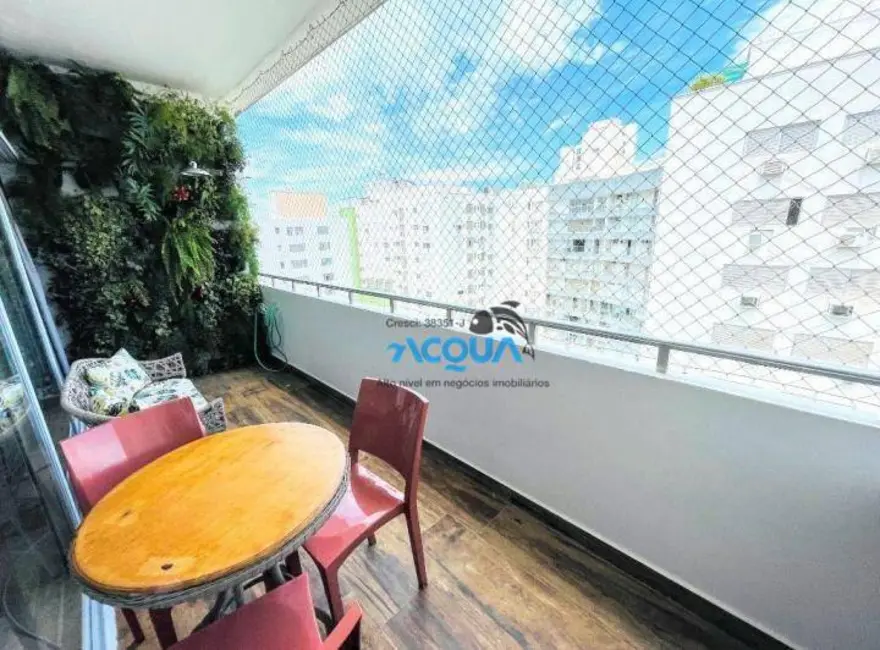 Apartamento com 3 quartos à venda, 150m2 em Barra Funda, Guaruja - SP - imagem 7 Foto 7 de Apartamento com 3 quartos à venda, 150m2 em Barra Funda, Guaruja - SP