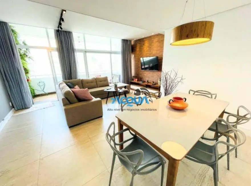 Apartamento com 3 quartos à venda, 150m2 em Barra Funda, Guaruja - SP - imagem 2 Foto 2 de Apartamento com 3 quartos à venda, 150m2 em Barra Funda, Guaruja - SP