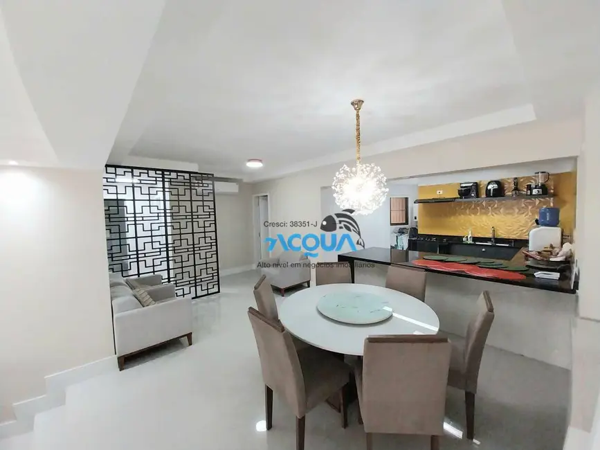 Apartamento com 4 quartos à venda, 155m2 em Vila Alzira, Guaruja - SP - imagem 6 Foto 6 de Apartamento com 4 quartos à venda, 155m2 em Vila Alzira, Guaruja - SP