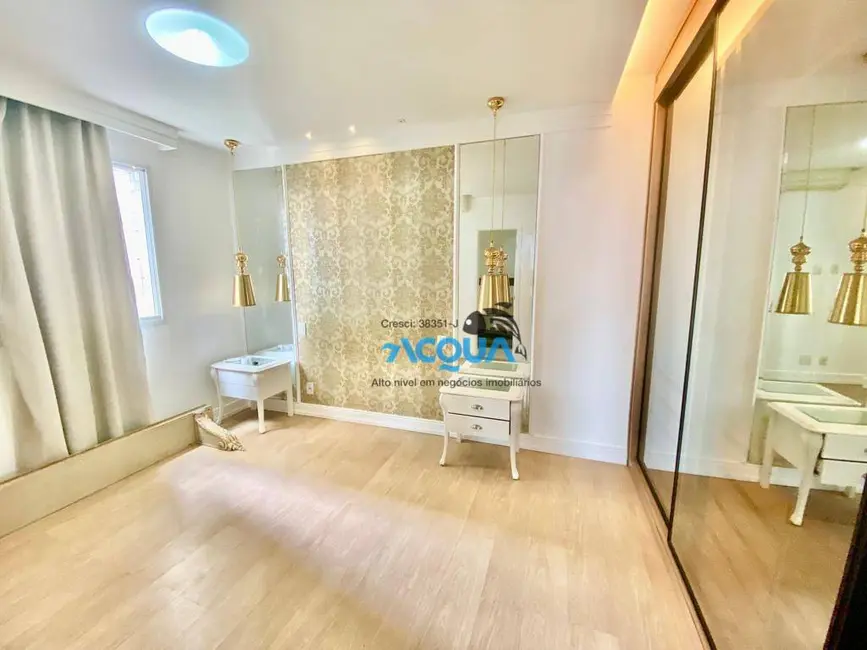 Apartamento com 3 quartos à venda, 120m2 em Vila Alzira, Guaruja - SP - imagem 4 Foto 4 de Apartamento com 3 quartos à venda, 120m2 em Vila Alzira, Guaruja - SP