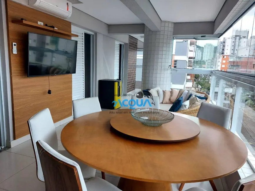 Foto 2 de Apartamento com 3 quartos à venda, 112m2 em Jardim Las Palmas, Guaruja - SP