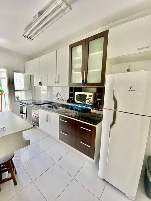 Foto 6 de Apartamento com 2 quartos à venda, 79m2 em Jardim Las Palmas, Guaruja - SP
