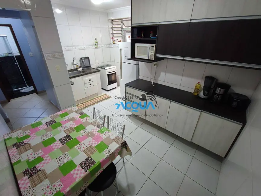 Apartamento com 2 quartos à venda, 63m2 em Guaruja - SP - imagem 3 Foto 3 de Apartamento com 2 quartos à venda, 63m2 em Guaruja - SP