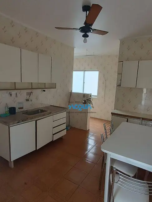 Foto 2 de Apartamento com 3 quartos à venda, 75m2 em Vila Maia, Guaruja - SP