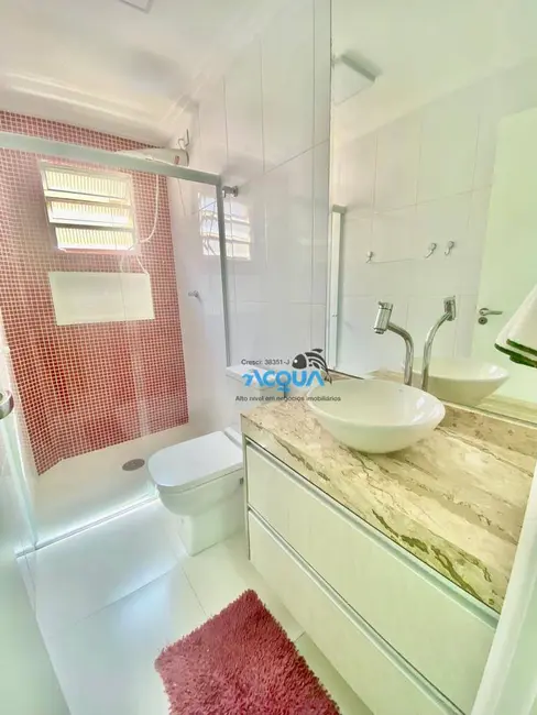 Foto 9 de Apartamento com 3 quartos à venda, 97m2 em Guaruja - SP