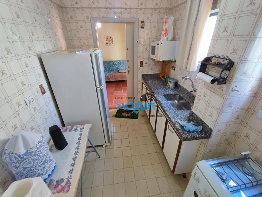 Foto 3 de Apartamento com 2 quartos à venda, 72m2 em Guaruja - SP