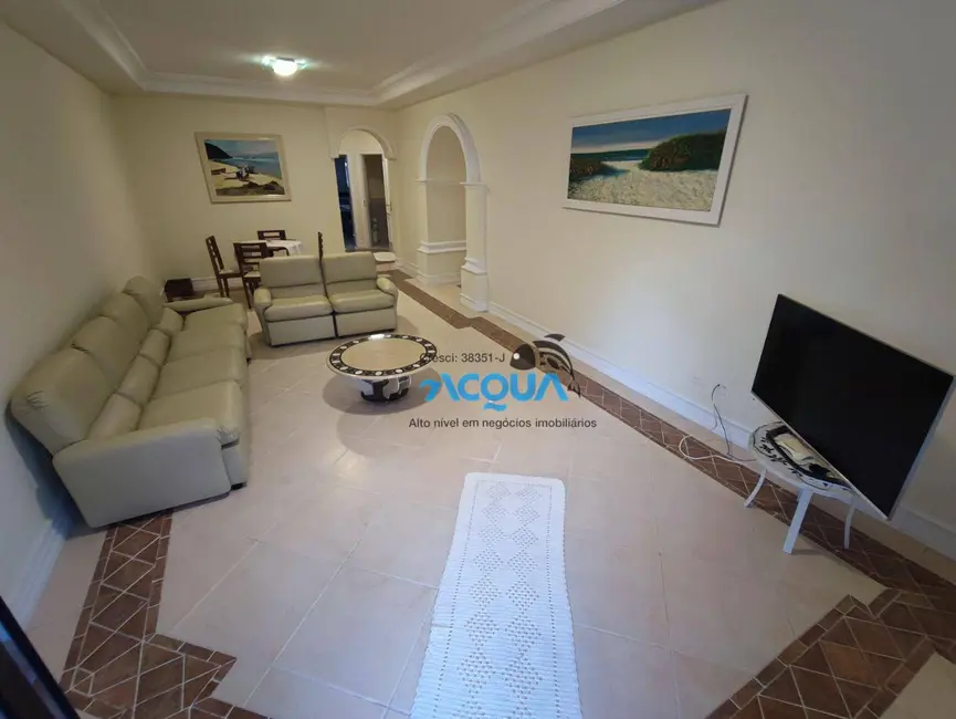 Foto 4 de Apartamento com 3 quartos à venda, 176m2 em Guaruja - SP