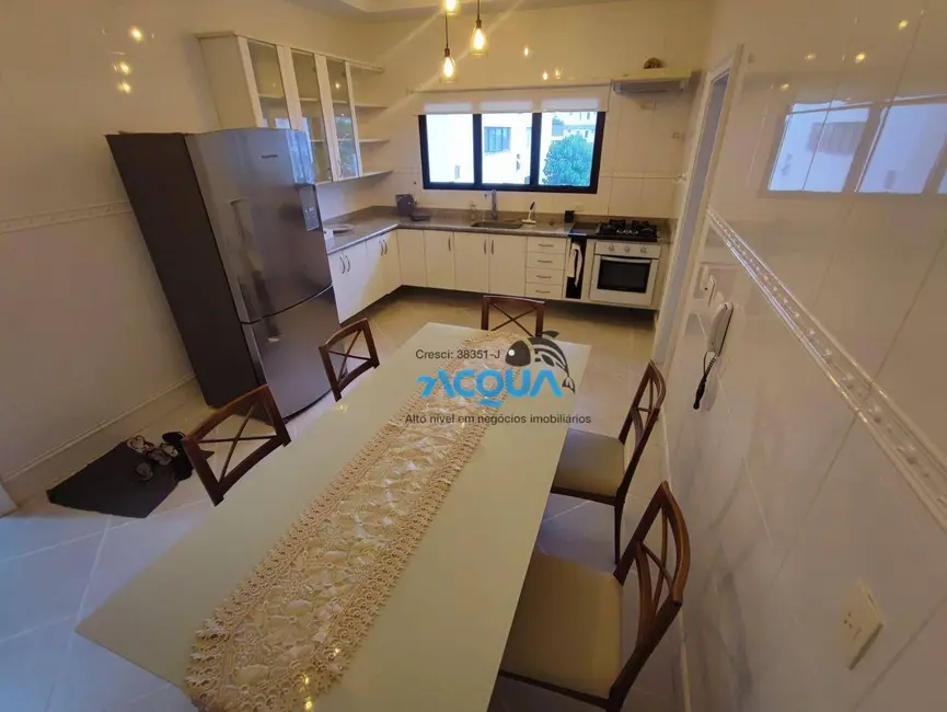 Foto 7 de Apartamento com 3 quartos à venda, 176m2 em Guaruja - SP