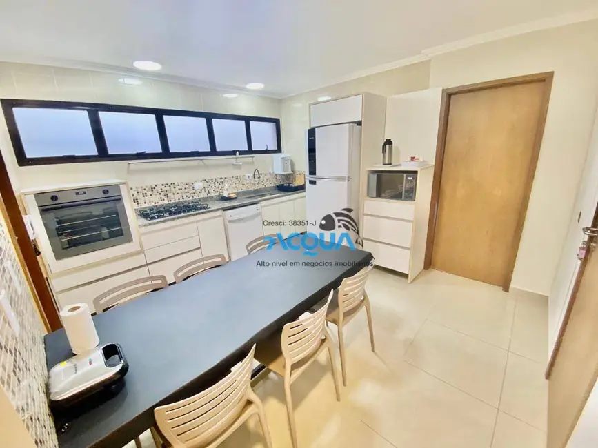 Foto 5 de Apartamento com 4 quartos à venda, 134m2 em Jardim Las Palmas, Guaruja - SP