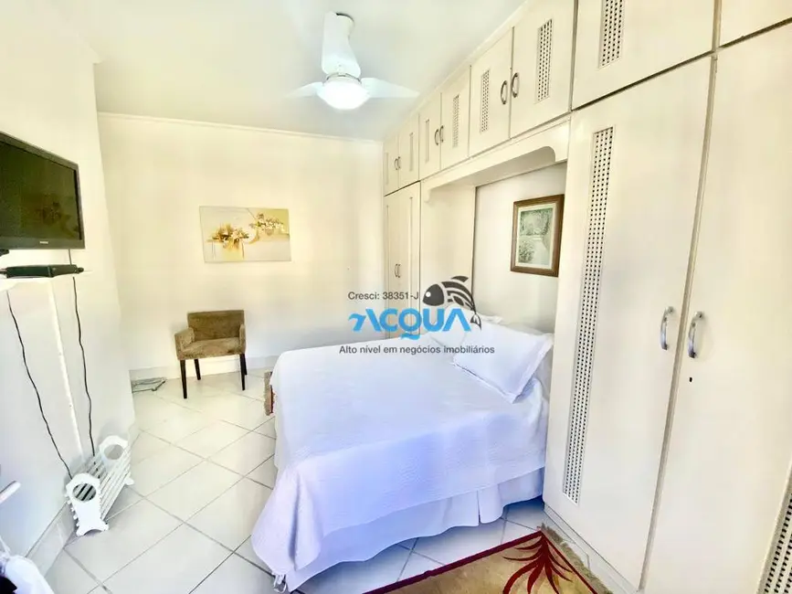 Foto 5 de Apartamento com 3 quartos à venda, 97m2 em Jardim Las Palmas, Guaruja - SP