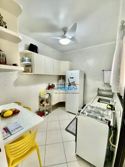 Foto 4 de Apartamento com 3 quartos à venda, 97m2 em Jardim Las Palmas, Guaruja - SP