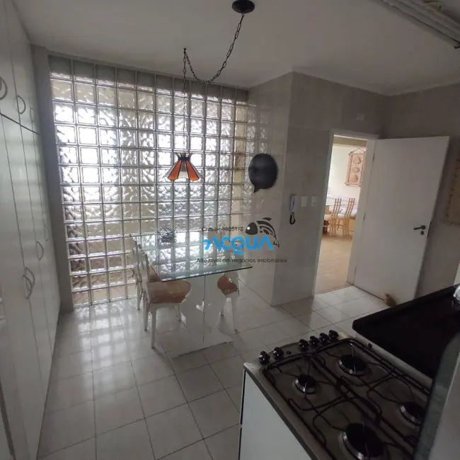 Cobertura com 3 quartos à venda, 240m2 em Guaruja - SP - imagem 6 Foto 6 de Cobertura com 3 quartos à venda, 240m2 em Guaruja - SP