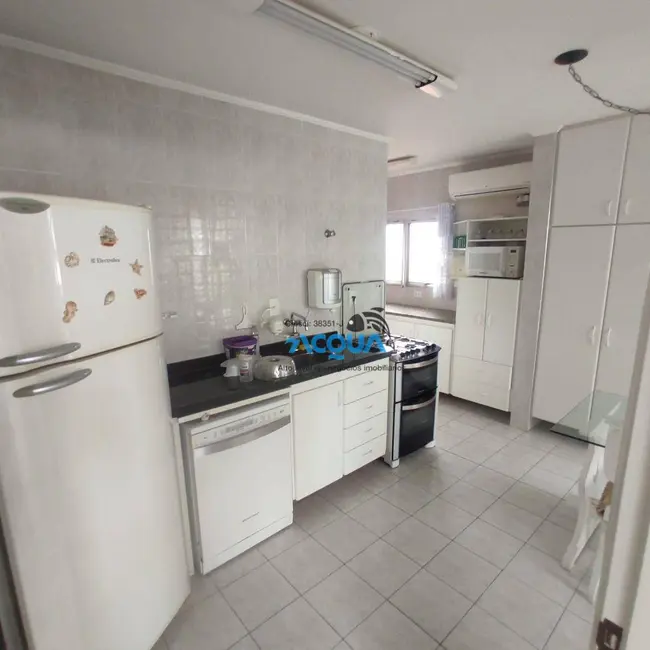 Cobertura com 3 quartos à venda, 240m2 em Guaruja - SP - imagem 5 Foto 5 de Cobertura com 3 quartos à venda, 240m2 em Guaruja - SP