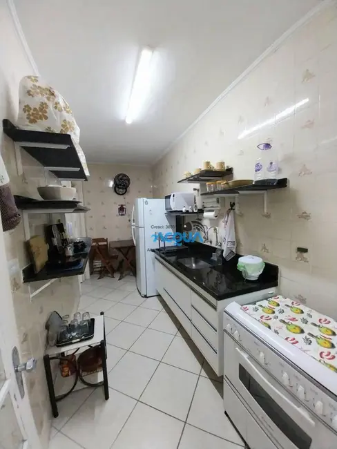 Foto 4 de Apartamento com 2 quartos à venda, 110m2 em Jardim Las Palmas, Guaruja - SP