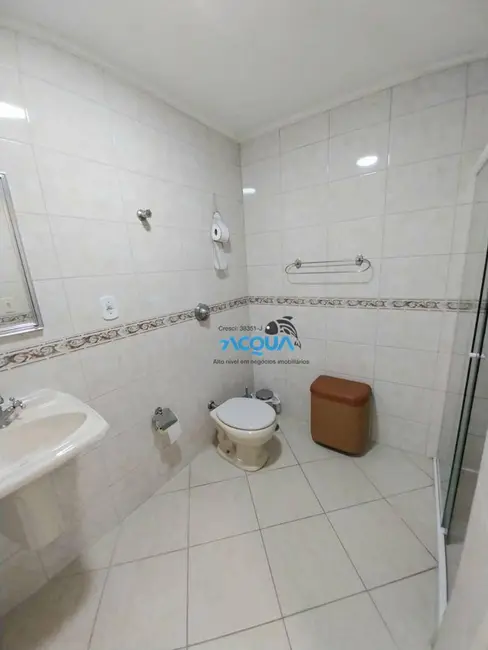 Foto 9 de Apartamento com 2 quartos à venda, 110m2 em Jardim Las Palmas, Guaruja - SP