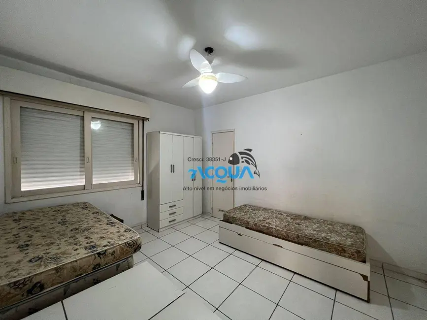 Foto 8 de Apartamento com 3 quartos à venda, 150m2 em Guaruja - SP