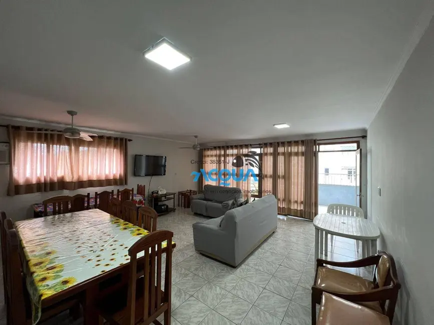 Apartamento com 3 quartos à venda, 150m2 em Guaruja - SP - imagem 2 Foto 2 de Apartamento com 3 quartos à venda, 150m2 em Guaruja - SP