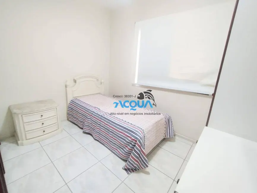 Foto 7 de Apartamento com 4 quartos à venda, 120m2 em Jardim Três Marias, Guaruja - SP
